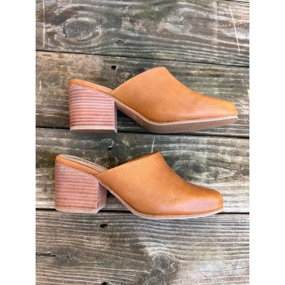 Patina Tan Leather Block Heel Mules Slip On Almond Toe Shoes Size 11 - Picture 3 of 8